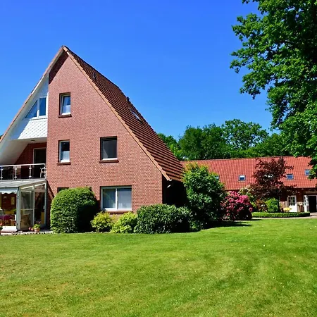 Der Eichenhof Gæstehus 4*