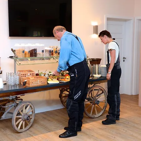 Gæstehus Der Eichenhof 4*