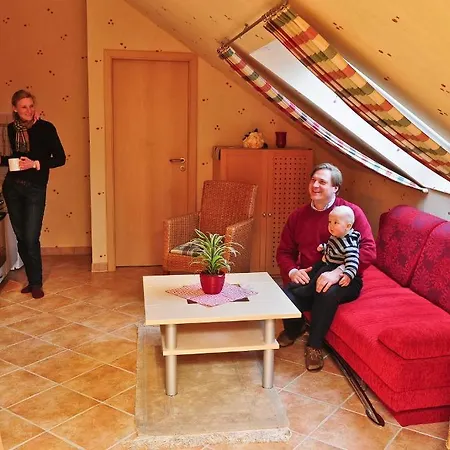 Der Eichenhof 招待所 Hellwege