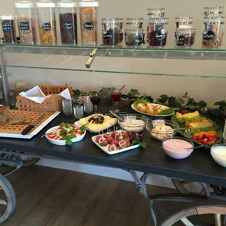 Der Eichenhof 招待所 Hellwege