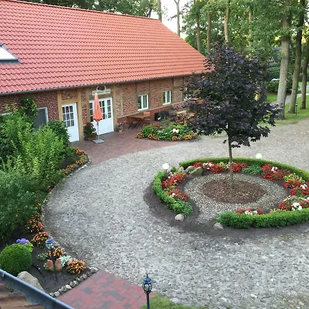 Der Eichenhof Gæstehus 4*